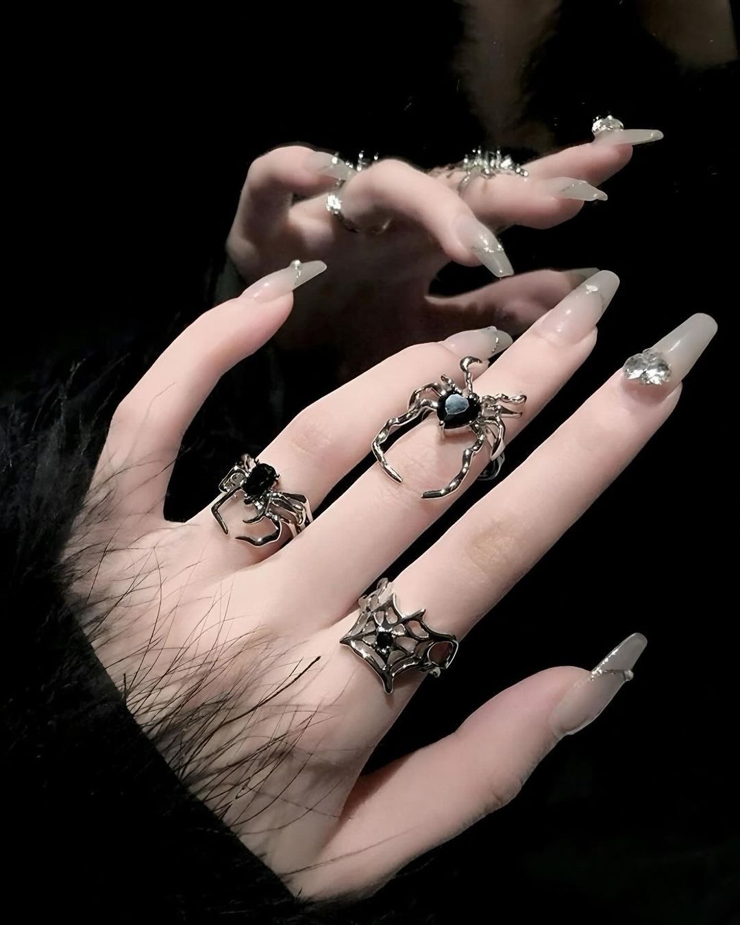 Black Stone Spider Ring Set