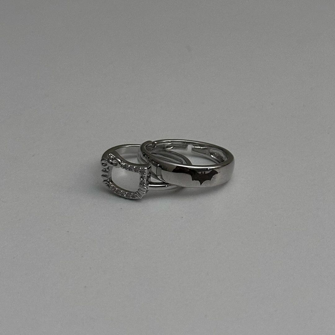 Kitty & Batman Double Ring