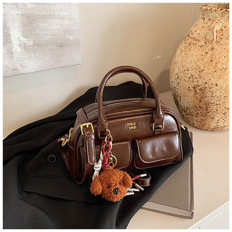 Stylish and versatile womens Boston bag