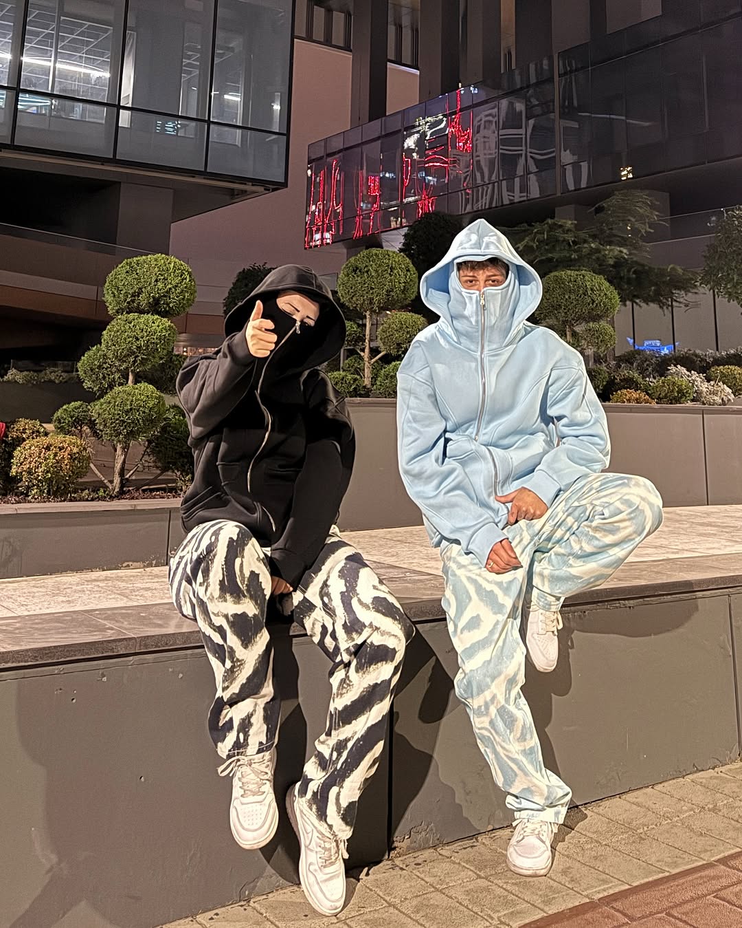 BLACK NINJA HOODIE 🥷