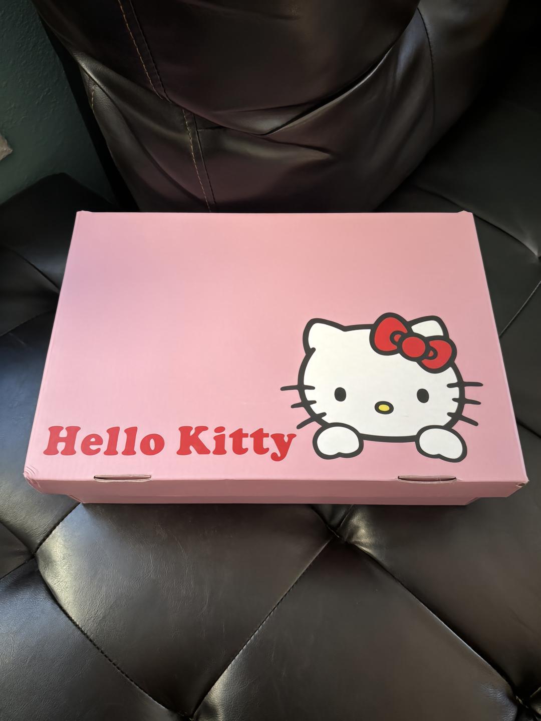 Hello Kitty Shoes