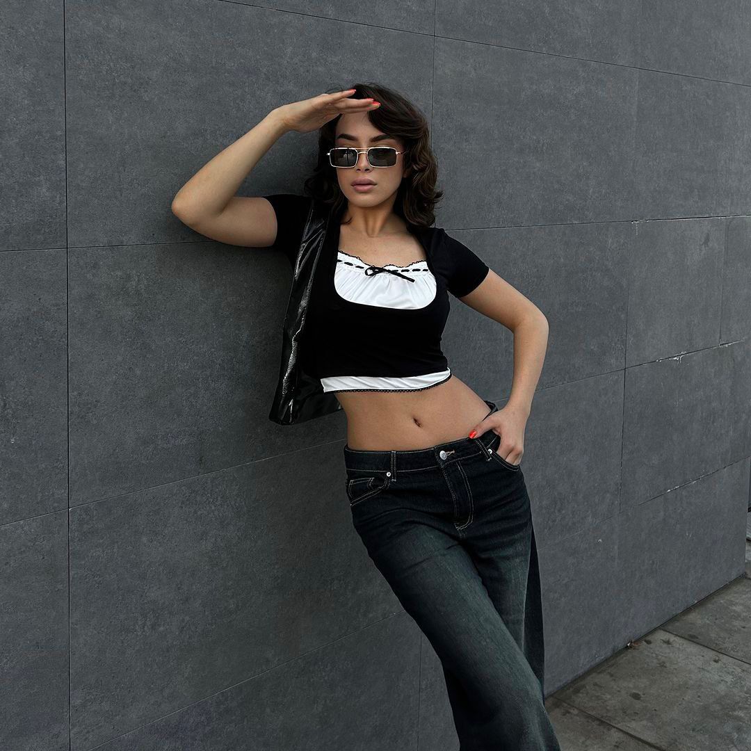 Black Gathered Collar Ruched Short Sleeve Crop