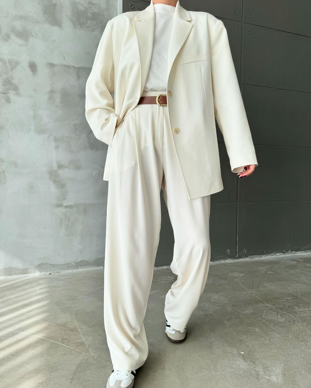 Malawi Off-white Suit