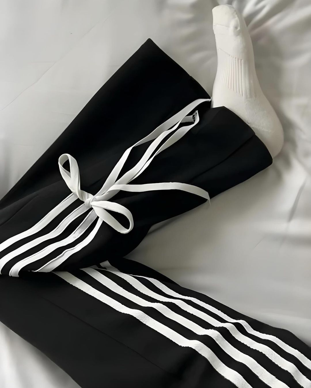 Black Side Bow Stripe Parachute Wide Leg Sweatpants