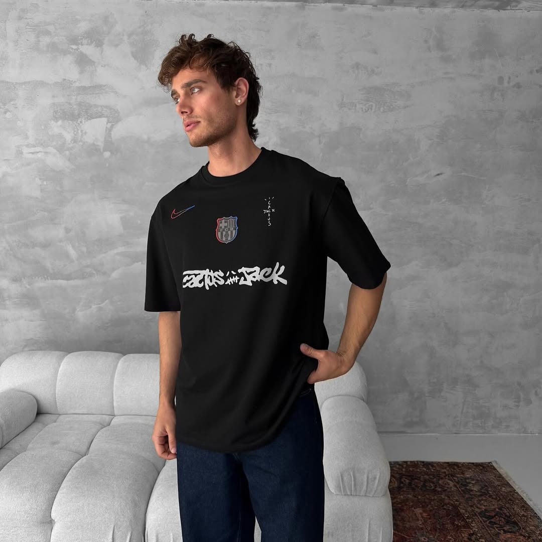 Barcelona black oversized T-shirt