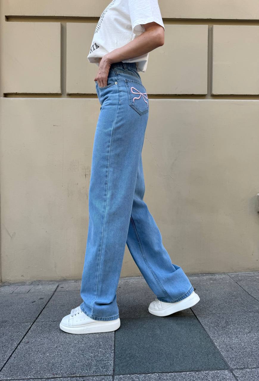 pink bow jeans