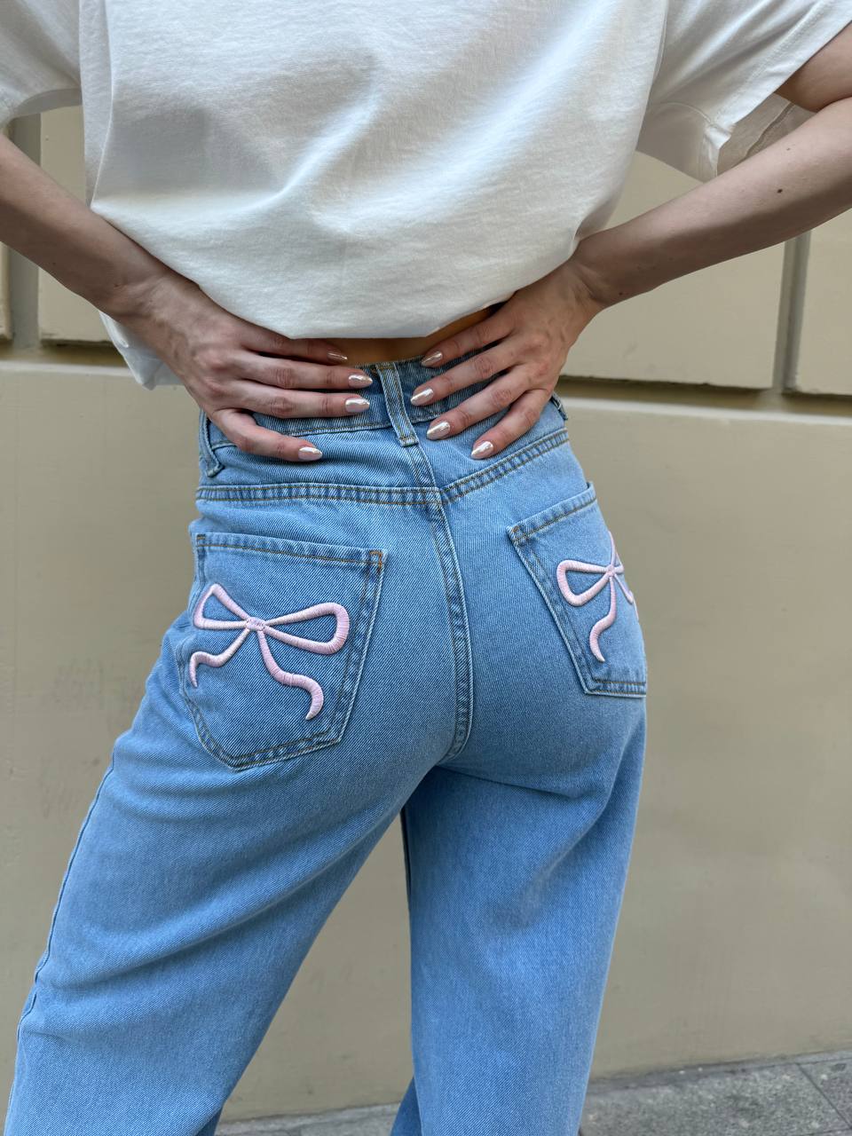pink bow jeans