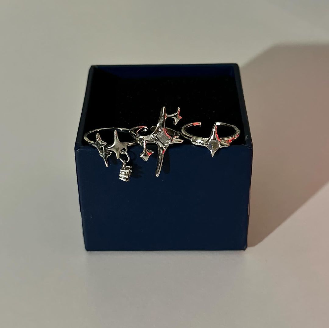 Y2K Stars Ring Set
