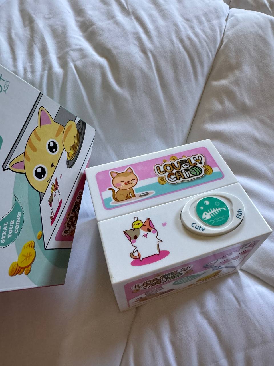 New White Cartoon Cat Electric Savings Cute Stealing Money Cat Greedy Money Eating Money Cat