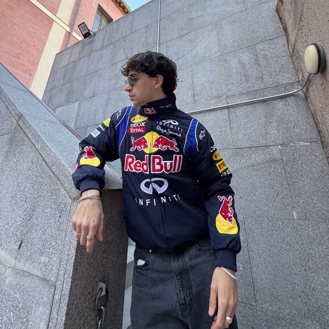Formula VINTAGE RED BULL JACKET