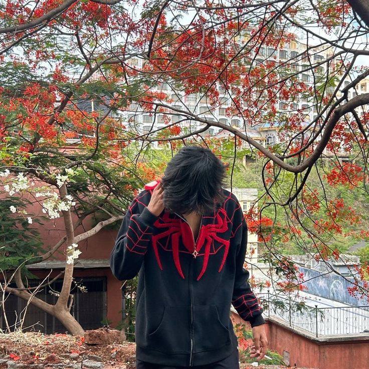 BLACK Y2k Spider Hoodie