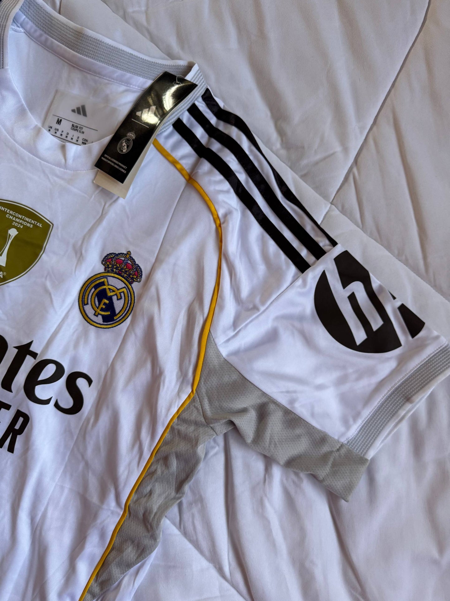 Real Madrid 2023/24 Home Jersey – Bellingham 5 – Replica